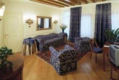 фото отеля Torre Dell'Orologio Suites Venice