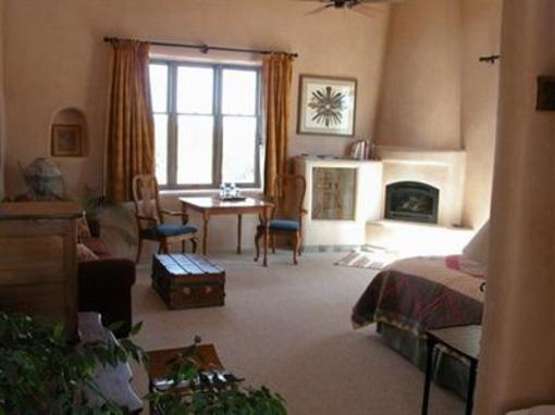 фото отеля High Feather Ranch Bed and Breakfast