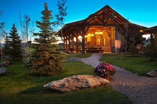 фото отеля The Lodge and Spa at Brush Creek Ranch