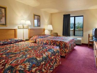 фото отеля Super 8 Motel Clark Lane Columbia (Missouri)