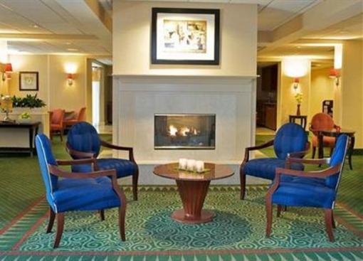 фото отеля Courtyard by Marriott Columbus Tipton Lakes