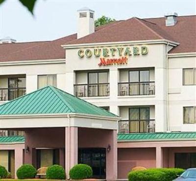 фото отеля Courtyard by Marriott Columbus Tipton Lakes