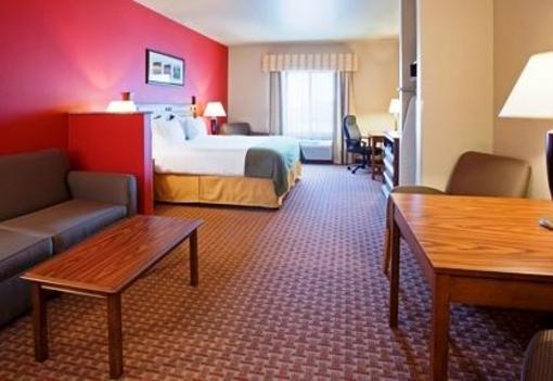 фото отеля Holiday Inn Express Hotel & Suites Sturgis