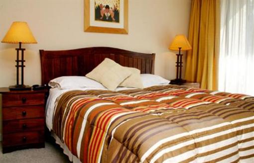 фото отеля Los Rosales Apart Hotel Las Condes