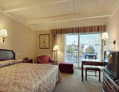 фото отеля Howard Johnson Inn - Newport Area Middletown