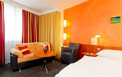 фото отеля Swiss Q Metropol Hotel