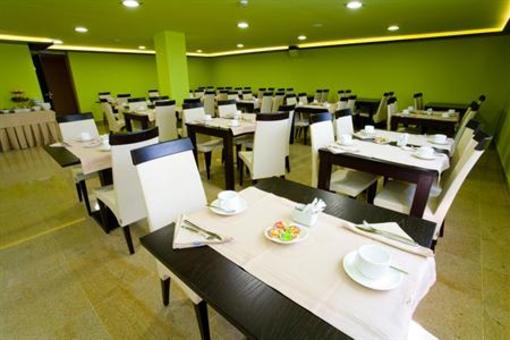 фото отеля Royal Nayef Hotel