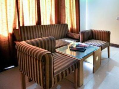 фото отеля Hotel Rajshree Chandigarh