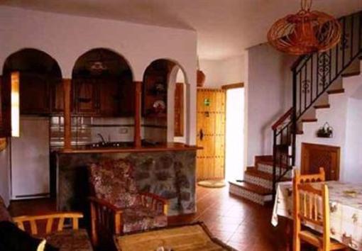 фото отеля Balcón De Válor Hostal