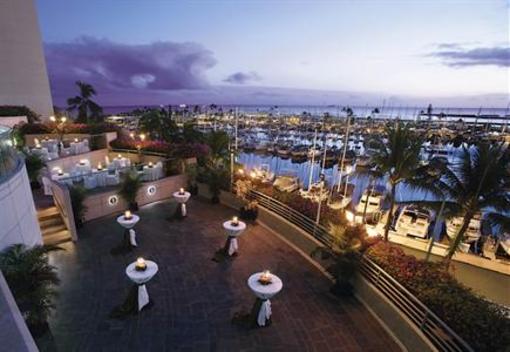 фото отеля Hawaii Prince Hotel