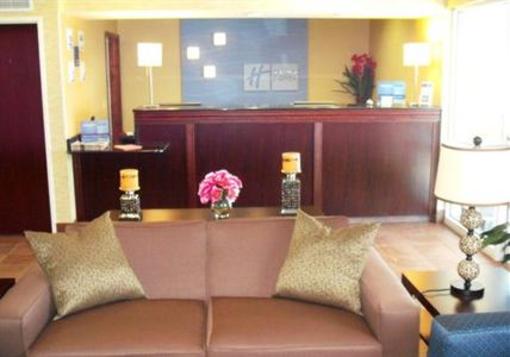 фото отеля Holiday Inn Express Lapeer