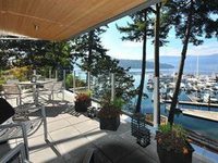 Brentwood Bay Lodge