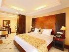 фото отеля Emarald Hotel Kochi