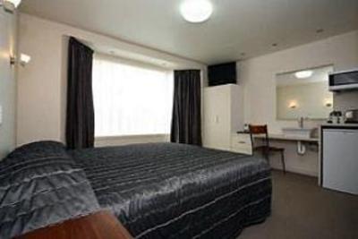 фото отеля Commodore Motel
