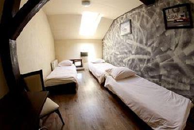 фото отеля Boogie Hostel