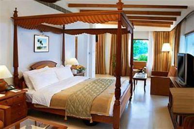фото отеля Lemon Tree Vembanad Lake Resort Alleppey