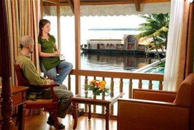 фото отеля Lemon Tree Vembanad Lake Resort Alleppey