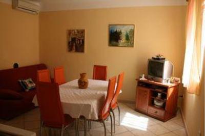 фото отеля Apartments Ana Trogir