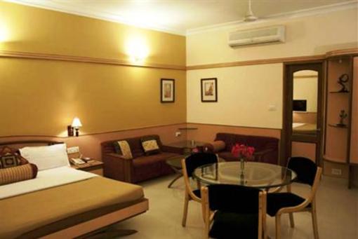 фото отеля Hotel Harmony Rajkot