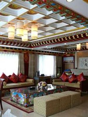 фото отеля Tibet Yaoquan Mountain Village