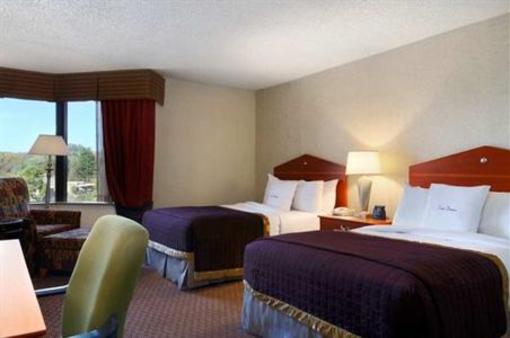 фото отеля DoubleTree by Hilton Hotel Memphis