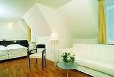 фото отеля Bar Hotel Seehof