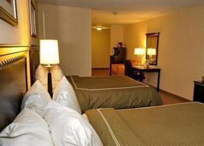 фото отеля Comfort Suites Mahwah