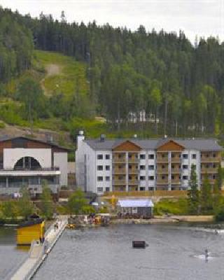 фото отеля Best Western Ukkohalla Chalets