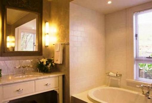фото отеля The Bishops Suites