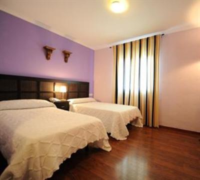 фото отеля Hotel Montearoma Valverde del Camino