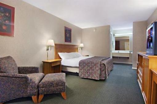 фото отеля Red Roof Inn Knoxville
