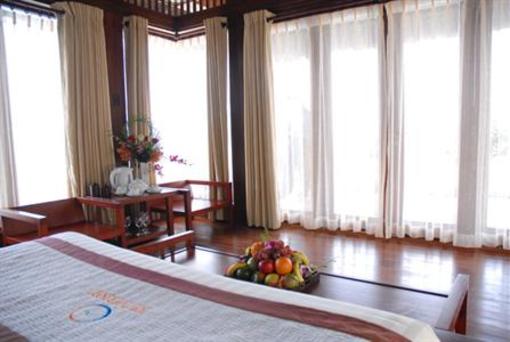 фото отеля Hon Tam Resort