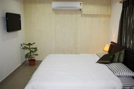 фото отеля Falcons Nest Kavuri Hills Apartments Hyderabad