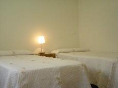 фото отеля Hostal El Estudio Almansa