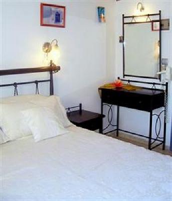 фото отеля The Best Studios & Rooms