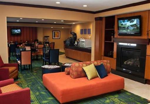 фото отеля Fairfield Inn & Suites Fort Worth University Drive
