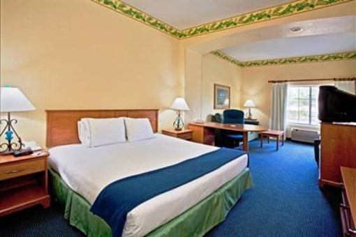 фото отеля Holiday Inn Express Hotel and Suites Orlando-Lake Buena Vista East