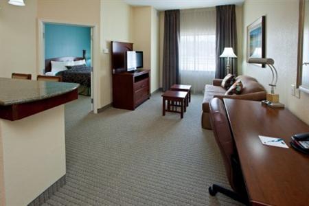 фото отеля Staybridge Suites South Bend - University Area