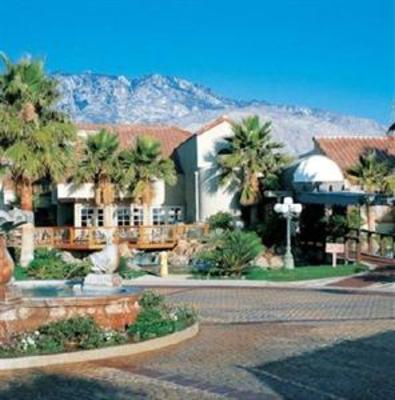 фото отеля Oasis Villa Resort