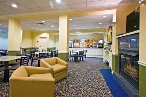 фото отеля Holiday Inn Express Bonita Springs