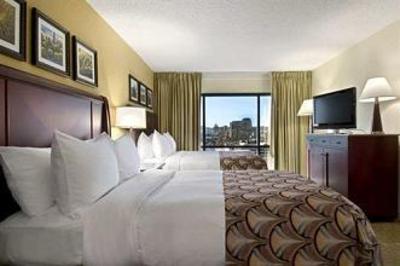 фото отеля Hilton Suites Phoenix