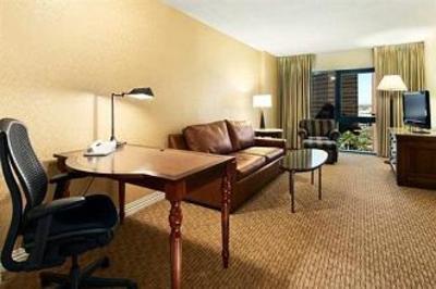фото отеля Hilton Suites Phoenix