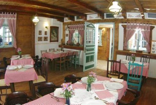 фото отеля Hotel Risnjak Delnice