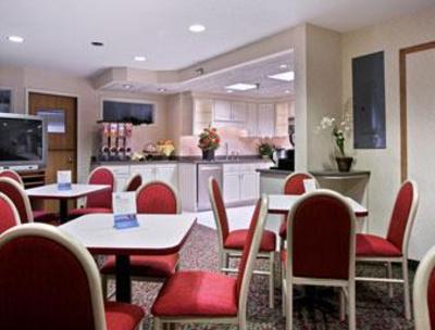 фото отеля Days Inn Ames