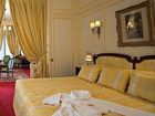 фото отеля Hotel Raphael Paris
