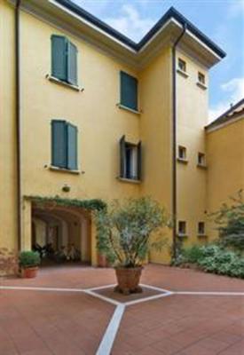 фото отеля Nuovo Del Porto Hotel Bologna