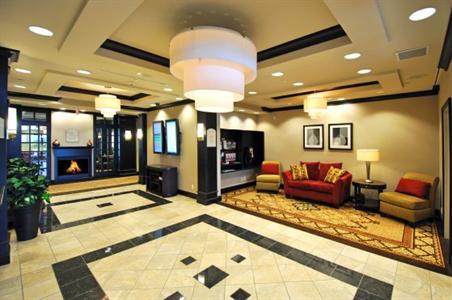 фото отеля Holiday Inn Express Hotel & Suites Halifax Airport
