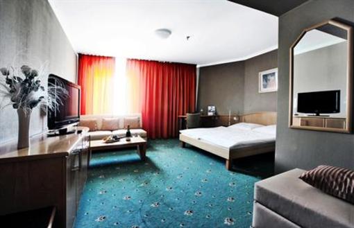 фото отеля Hotel Pracharna