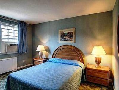 фото отеля Budget Host Inn Riverhead