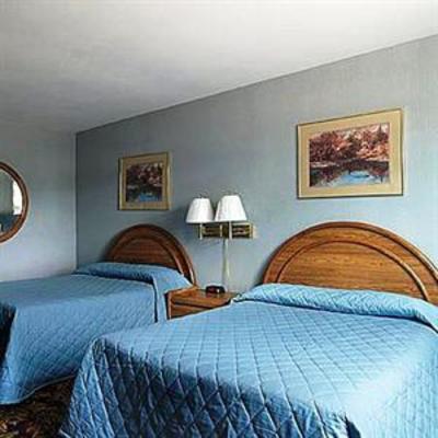 фото отеля Budget Host Inn Riverhead